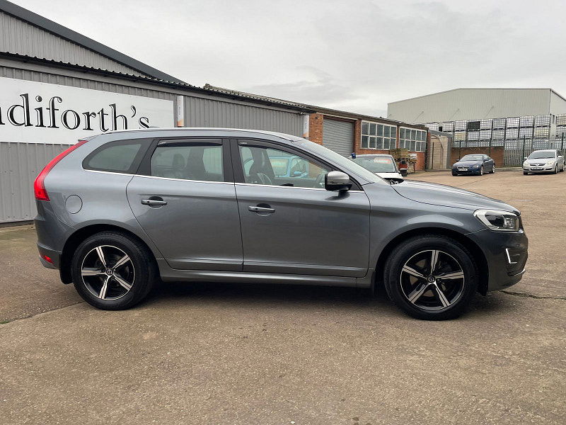 Volvo XC60 2.4 D5 R-Design Lux Nav SUV 5dr Diesel Auto AWD Euro 6 (s/s) (220 ps) 5dr Automatic 2026