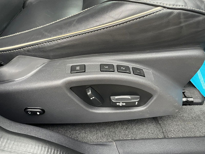 Volvo XC60 2.4 D5 R-Design Lux Nav SUV 5dr Diesel Auto AWD Euro 6 (s/s) (220 ps) 5dr Automatic 2026