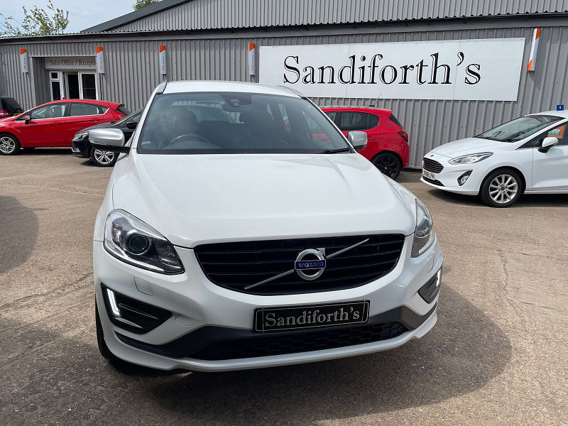 Volvo XC60 2.4 D5 R-Design Lux Nav SUV 5dr Diesel Auto AWD Euro 6 (s/s) (220 ps) Only 1 Former Keeper, 7 Services 5dr Automatic 2026