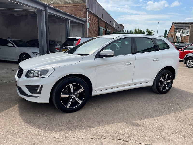 Volvo XC60 2.4 D5 R-Design Lux Nav SUV 5dr Diesel Auto AWD Euro 6 (s/s) (220 ps) Only 1 Former Keeper, 7 Services 5dr Automatic 2026
