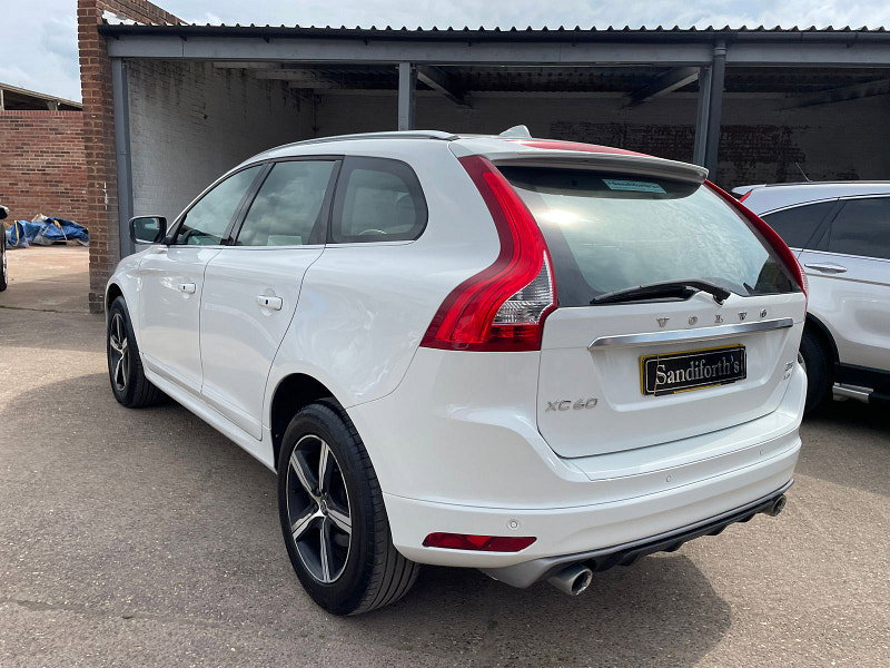 Volvo XC60 2.4 D5 R-Design Lux Nav SUV 5dr Diesel Auto AWD Euro 6 (s/s) (220 ps) Only 1 Former Keeper, 7 Services 5dr Automatic 2026