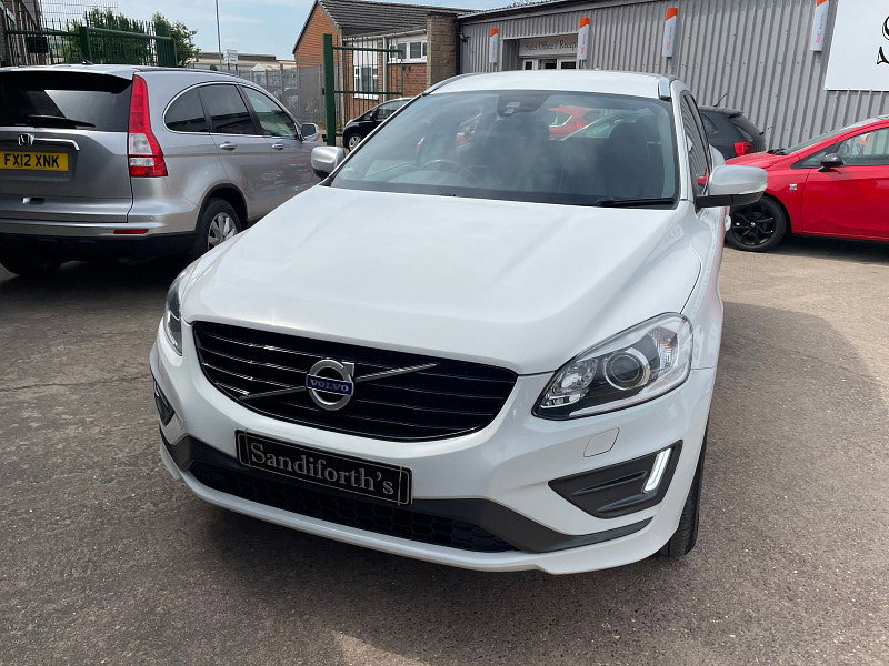 Volvo XC60 2.4 D5 R-Design Lux Nav SUV 5dr Diesel Auto AWD Euro 6 (s/s) (220 ps) Only 1 Former Keeper, 7 Services 5dr Automatic 2026