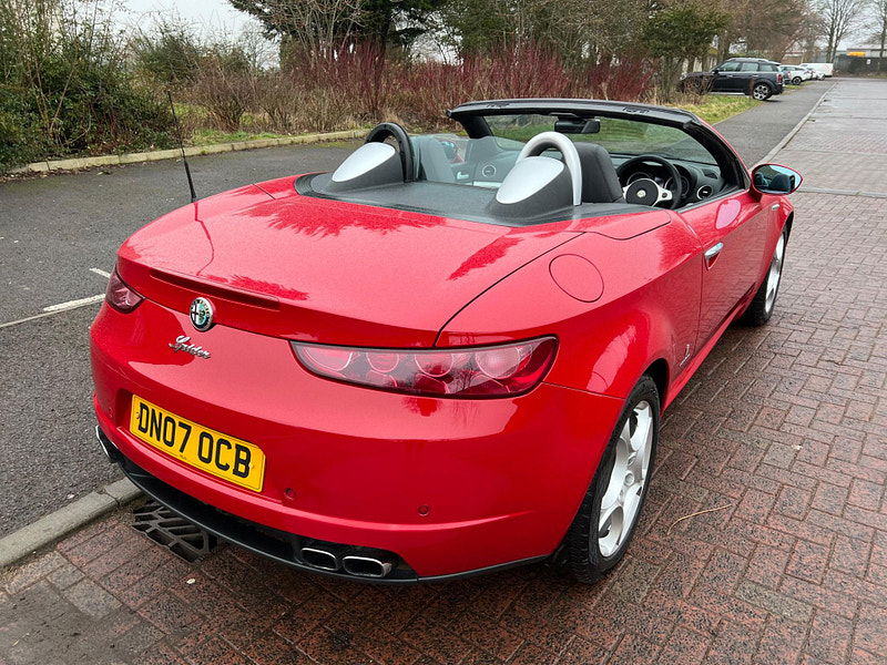 Alfa Romeo Spider 2.2 JTS 2dr 2dr Manual 2025