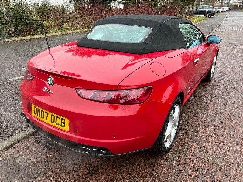 Alfa Romeo Spider 2.2 JTS 2dr 2dr Manual 2025