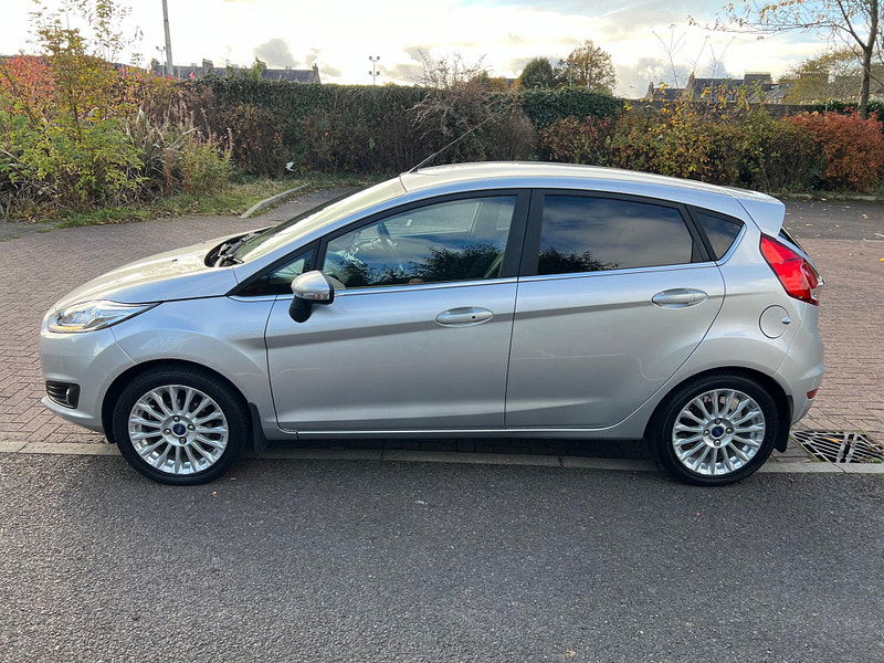 Ford Fiesta 1.0T EcoBoost Titanium Euro 5 (s/s) 5dr 5dr Manual 2024