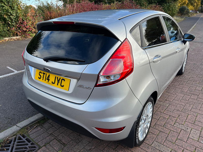 Ford Fiesta 1.0T EcoBoost Titanium Euro 5 (s/s) 5dr 5dr Manual 2024