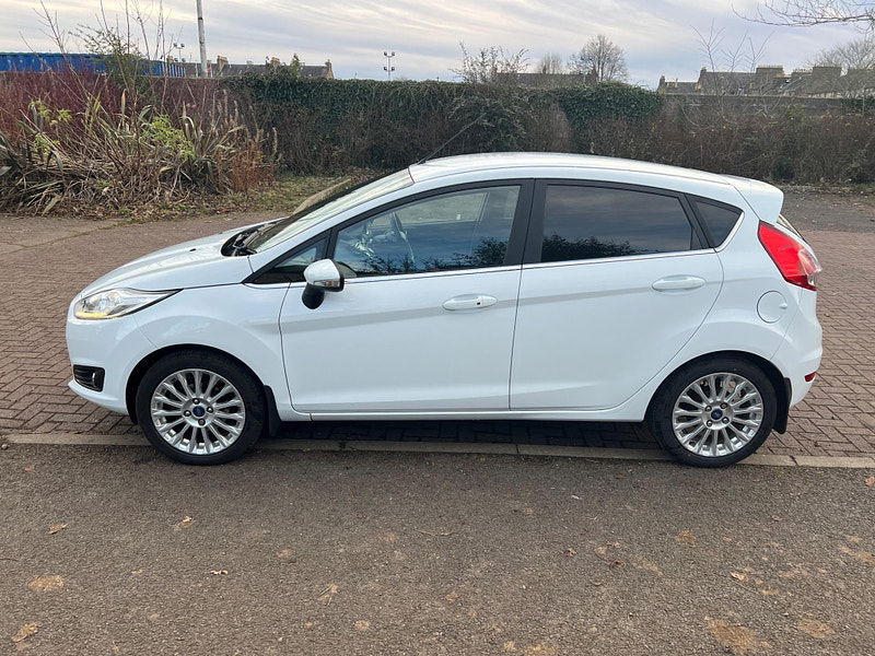 Ford Fiesta 1.0T EcoBoost Titanium Euro 5 (s/s) 5dr 5dr Manual 2024