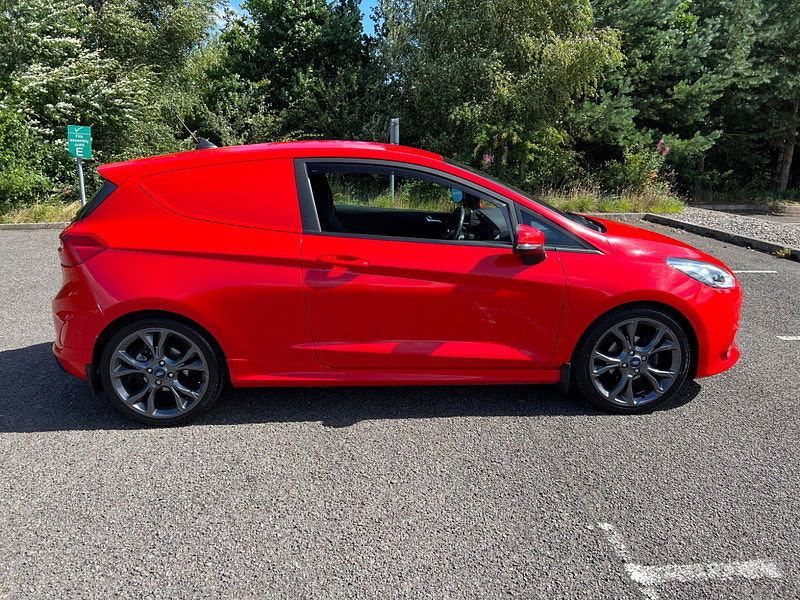 Ford Fiesta Van 1.5 TDCi Sport Euro 6 (s/s) 3dr 3dr Manual 2025