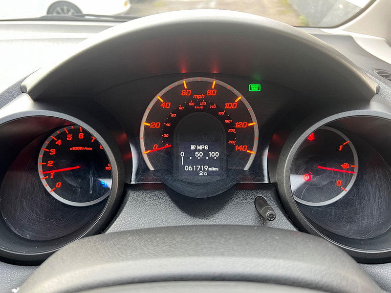 Honda Jazz 1.4 i-VTEC ES Plus Euro 5 5dr 5dr Manual 2025