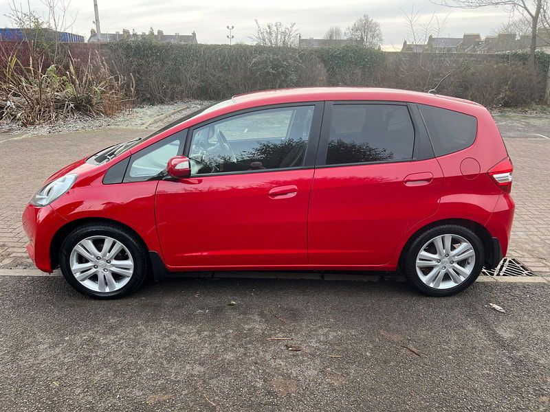Honda Jazz 1.4 i-VTEC ES Plus Euro 5 5dr 5dr Manual 2025