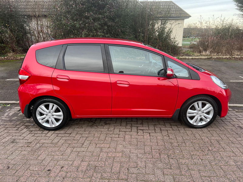 Honda Jazz 1.4 i-VTEC ES Plus Euro 5 5dr 5dr Manual 2025