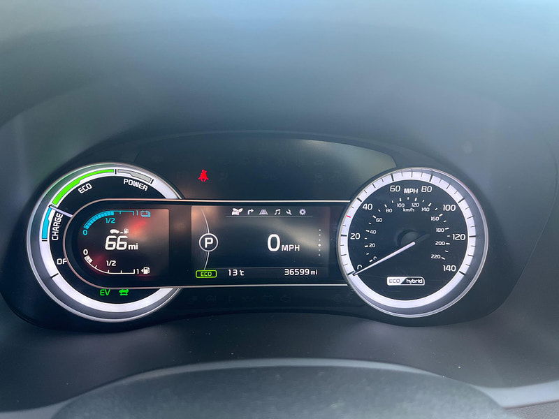 Kia Niro 1.6h GDi 3 DCT Euro 6 (s/s) 5dr 5dr Automatic 2025