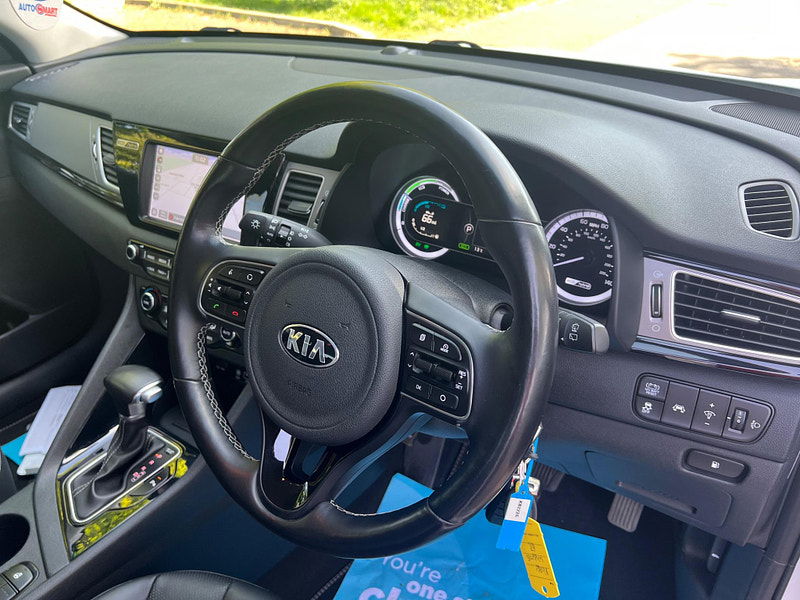Kia Niro 1.6h GDi 3 DCT Euro 6 (s/s) 5dr 5dr Automatic 2025