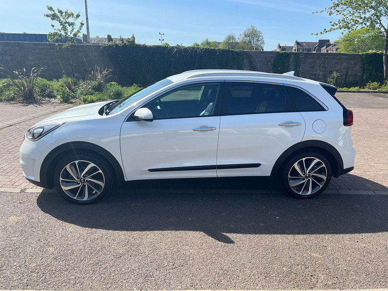 Kia Niro 1.6h GDi 3 DCT Euro 6 (s/s) 5dr 5dr Automatic 2025