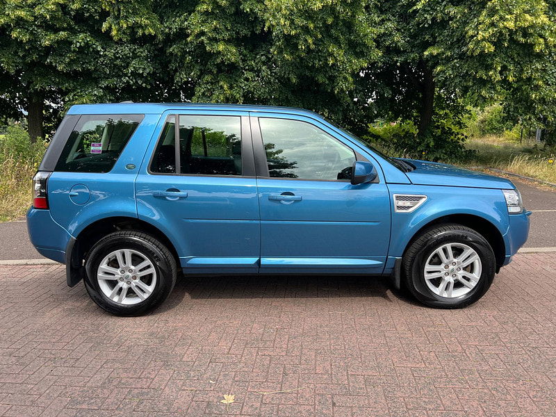 Land Rover Freelander 2 2.2 TD4 XS 4WD Euro 5 (s/s) 5dr 5dr Manual 2025