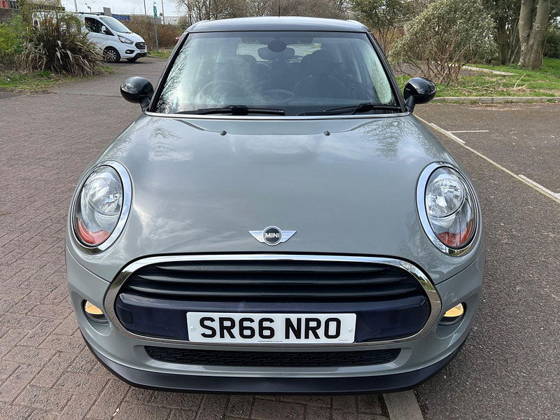 MINI Hatch 1.5 Cooper D Euro 6 (s/s) 5dr 5dr Manual 2025