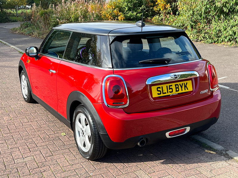 MINI Hatch 1.5 Cooper Euro 6 (s/s) 3dr 3dr Manual 2024