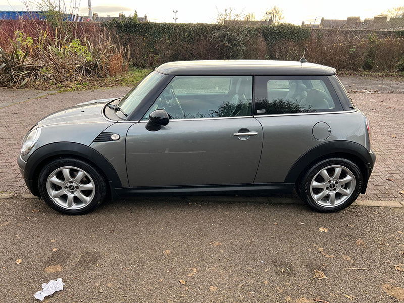 MINI Hatch 1.6 Cooper D Graphite Euro 4 3dr 3dr Manual 2024