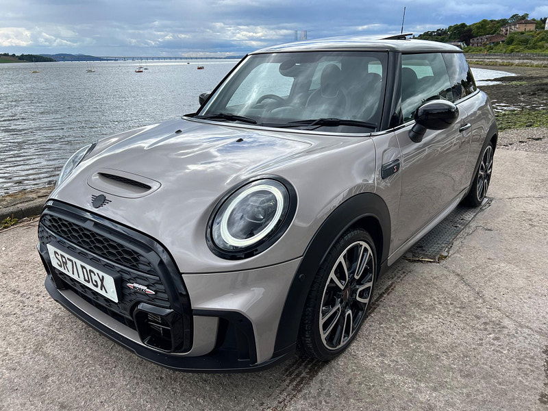 MINI Hatch 2.0 Cooper S Sport Euro 6 (s/s) 3dr 3dr Manual 2024