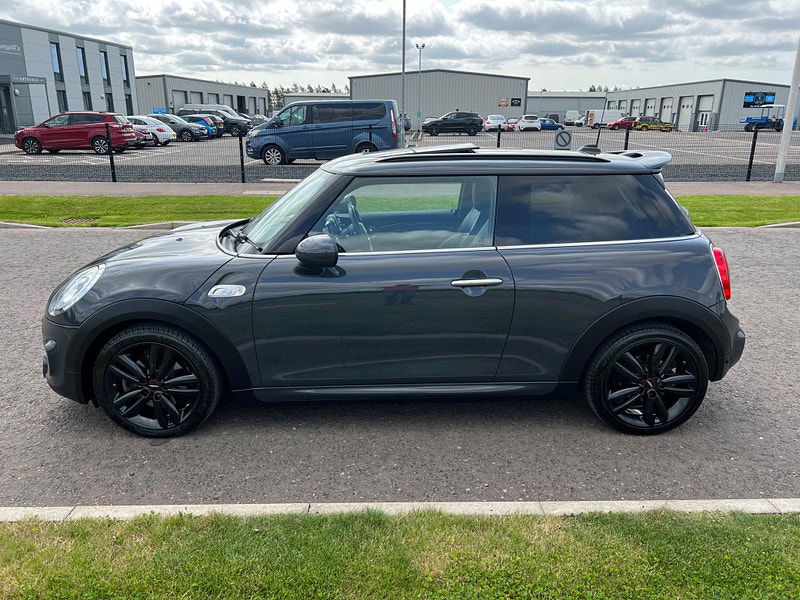 MINI Hatch 2.0 Cooper S Steptronic Euro 6 (s/s) 3dr 3dr Automatic 2024