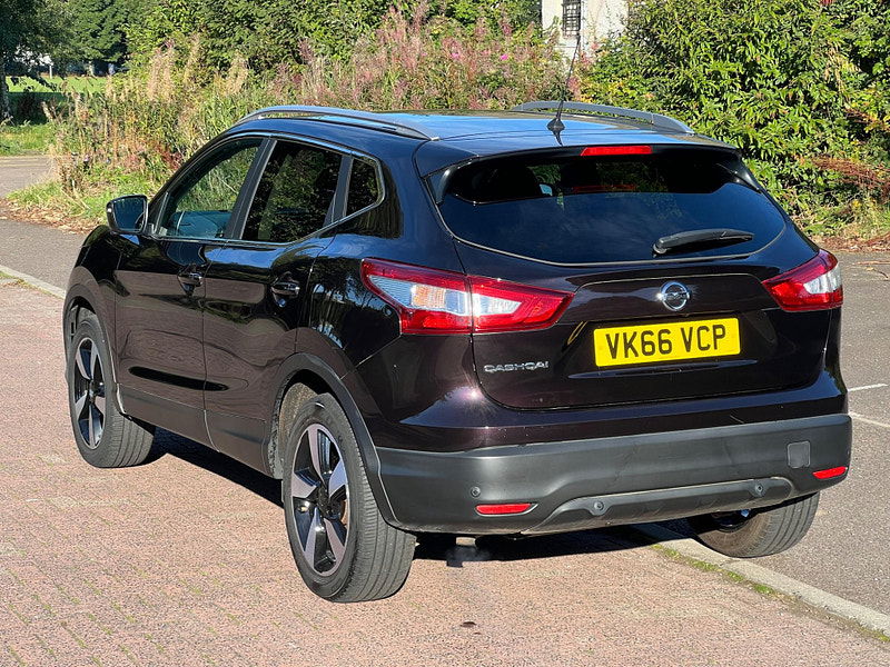 Nissan Qashqai 1.2 DIG-T N-Connecta 2WD Euro 6 (s/s) 5dr 5dr Manual 2025