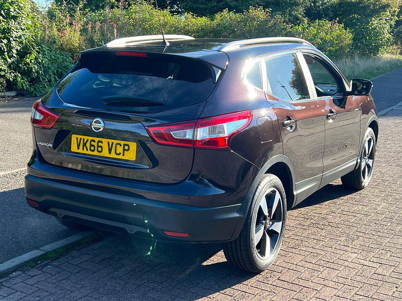 Nissan Qashqai 1.2 DIG-T N-Connecta 2WD Euro 6 (s/s) 5dr 5dr Manual 2025