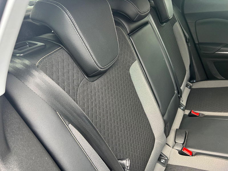 Vauxhall Grandland X 1.6 Turbo D BlueInjection Sport Nav Auto Euro 6 (s/s) 5dr 5dr Automatic 2025