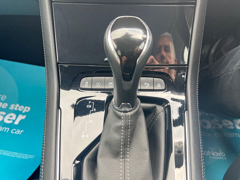 Vauxhall Grandland X 1.6 Turbo D BlueInjection Sport Nav Auto Euro 6 (s/s) 5dr 5dr Automatic 2025