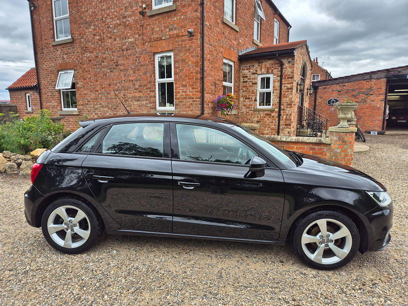 Audi A1 1.0 TFSI Sport Sportback Euro 6 (s/s) 5dr 5dr Manual 2025