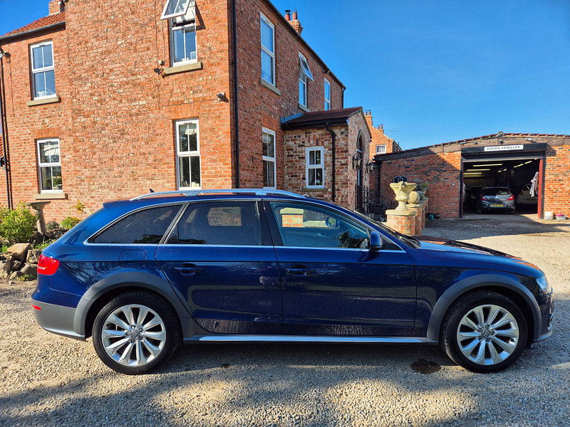 Audi A4 allroad 2.0 TDI S Tronic quattro Euro 5 (s/s) 5dr 5dr Automatic 2025