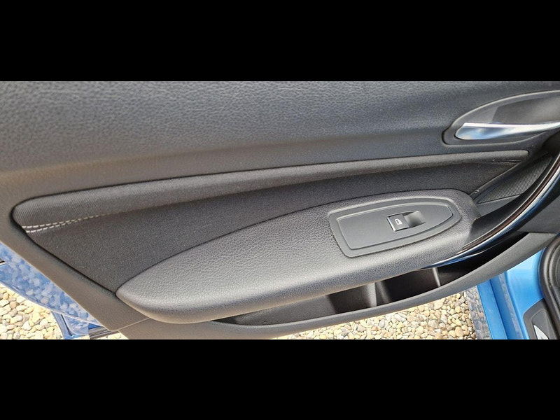 BMW 1 Series 1.5 116D SPORT 5d 114 BHP 5dr Manual 2025