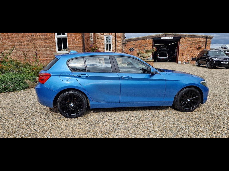 BMW 1 Series 1.5 116D SPORT 5d 114 BHP 5dr Manual 2025