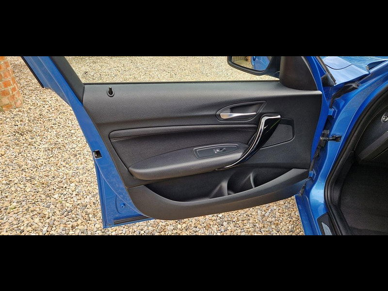 BMW 1 Series 1.5 116D SPORT 5d 114 BHP 5dr Manual 2025