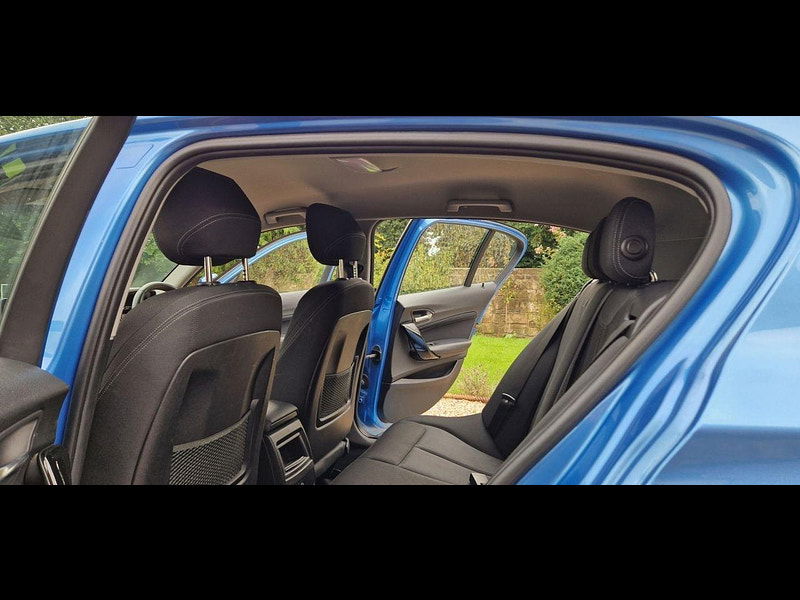 BMW 1 Series 1.5 116D SPORT 5d 114 BHP 5dr Manual 2025