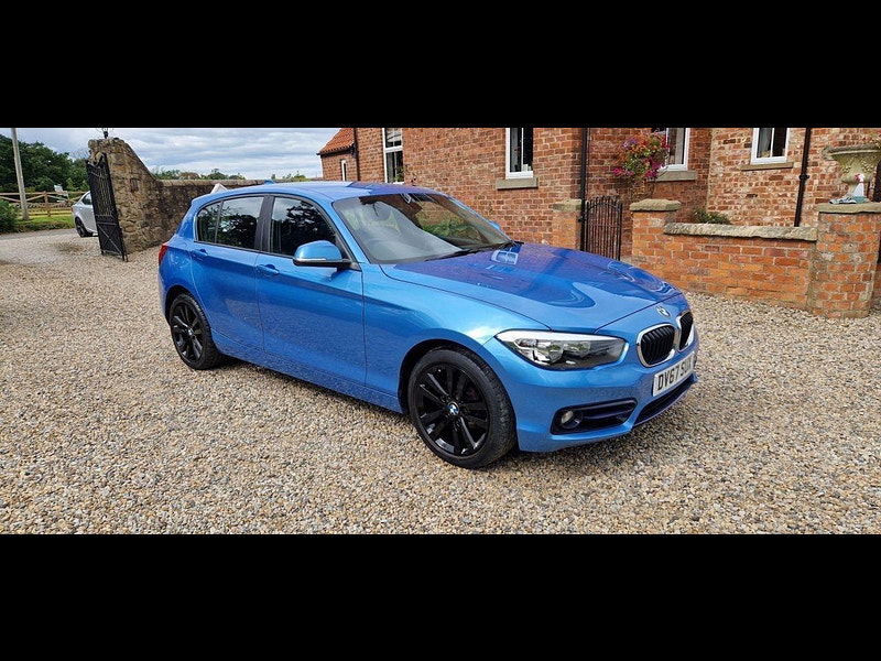 BMW 1 Series 1.5 116D SPORT 5d 114 BHP 5dr Manual 2025