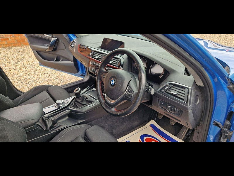 BMW 1 Series 1.5 116D SPORT 5d 114 BHP 5dr Manual 2025