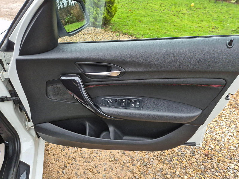 BMW 1 Series 2.0 116d Sport Euro 5 (s/s) 5dr 5dr Manual 2026