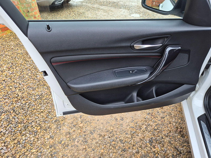 BMW 1 Series 2.0 116d Sport Euro 5 (s/s) 5dr 5dr Manual 2026