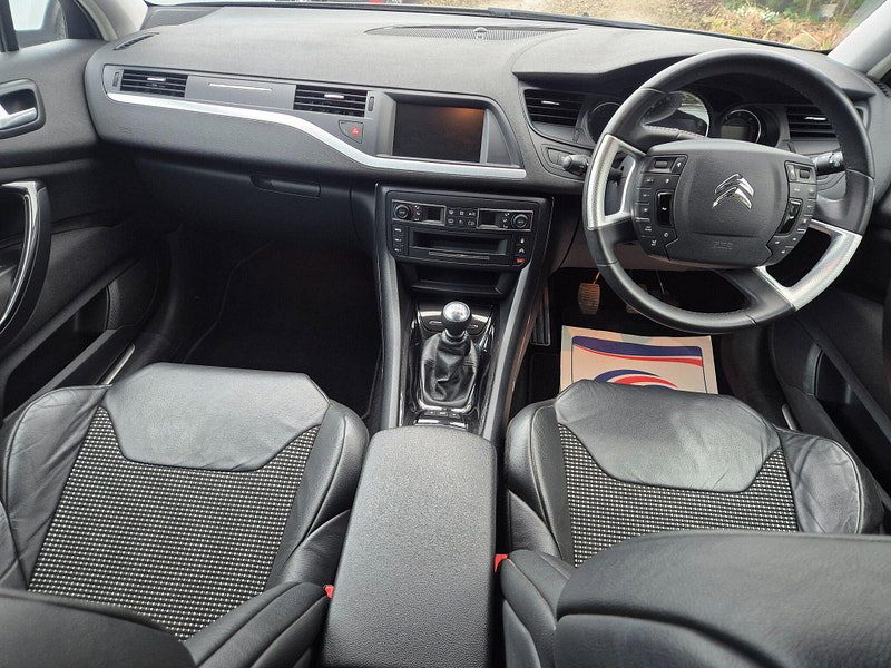 Citroen C5 2.0 BlueHDi Exclusive (Techno Pack) Tourer 5dr Diesel Manual Euro 6 (s/s) (150 ps) 5dr Manual 2026