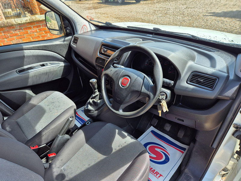 Fiat Doblo 1.3 JTD MultiJet 16v L1 H1 4dr 4dr Manual 2025