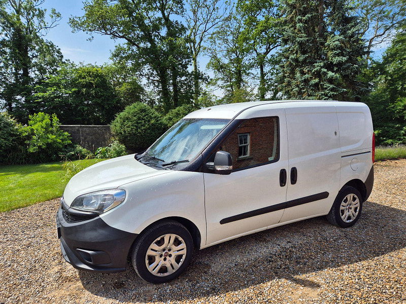 Fiat Doblo 1.3 JTD MultiJet 16v L1 H1 4dr 4dr Manual 2025