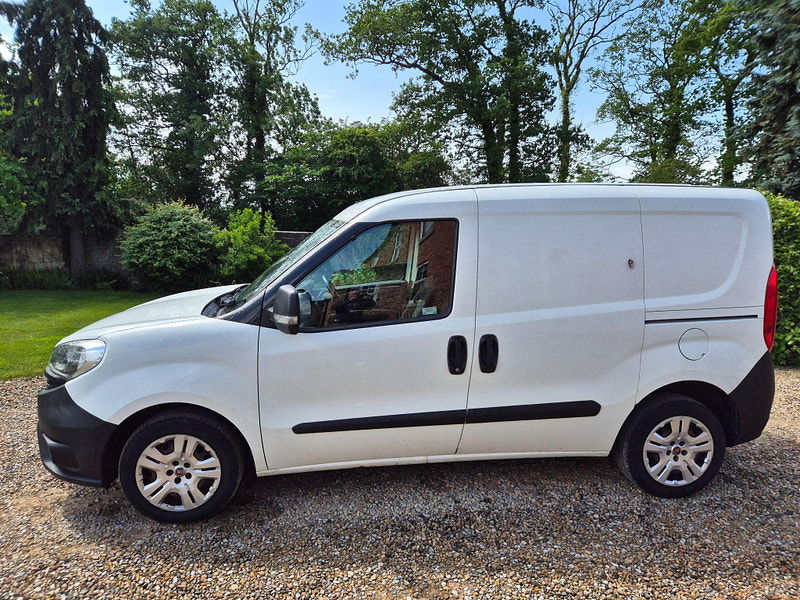 Fiat Doblo 1.3 JTD MultiJet 16v L1 H1 4dr 4dr Manual 2025