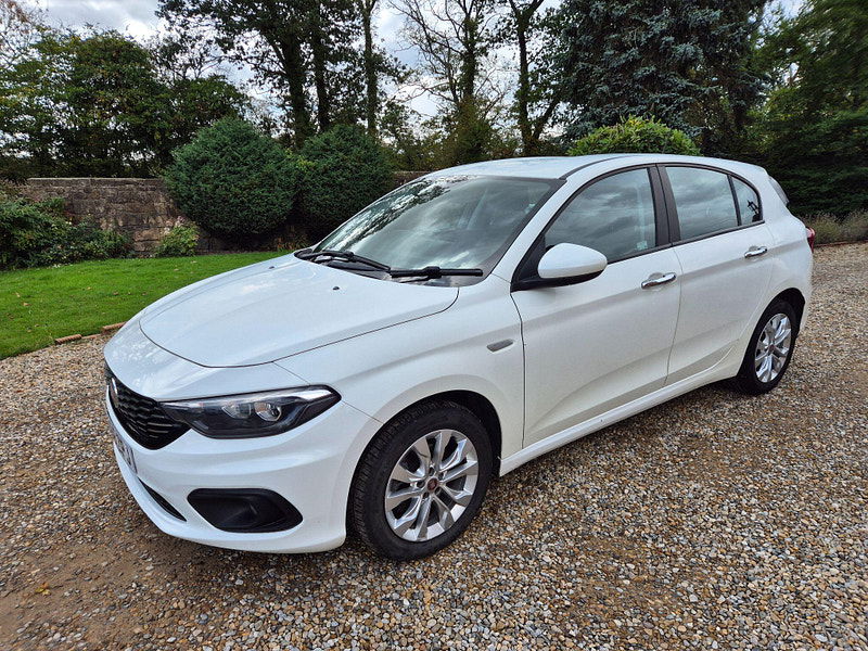Fiat Tipo 1.4 T-Jet Easy Plus Euro 6 (s/s) 5dr 5dr Manual 2025