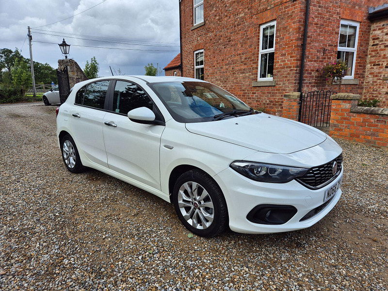 Fiat Tipo 1.4 T-Jet Easy Plus Euro 6 (s/s) 5dr 5dr Manual 2025