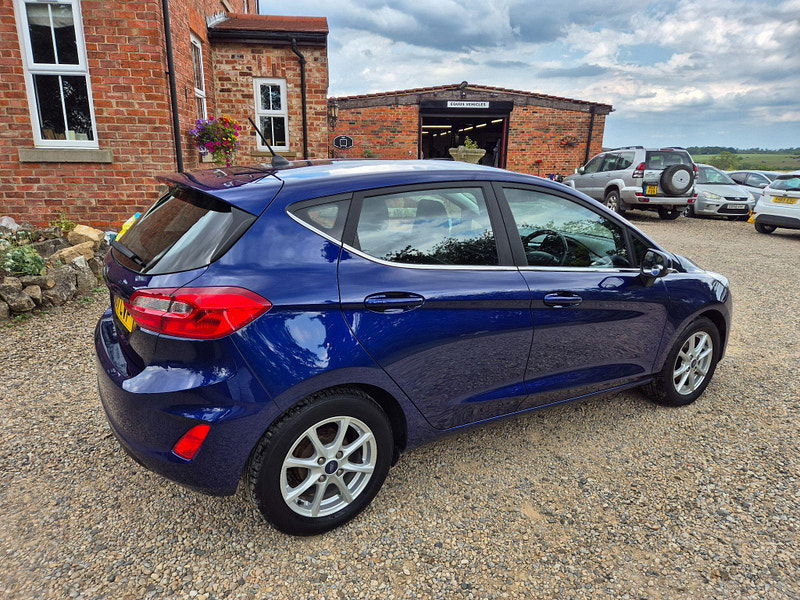 Ford Fiesta 1.1 Ti-VCT Zetec Euro 6 (s/s) 5dr 5dr Manual 2025