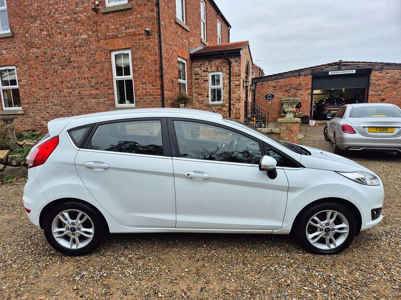 Ford Fiesta 1.25 Zetec Euro 5 5dr 5dr Manual 2024