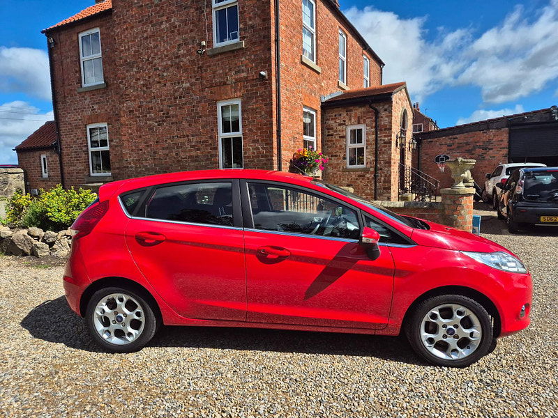 Ford Fiesta 1.4 Zetec 5dr 5dr Manual 2024