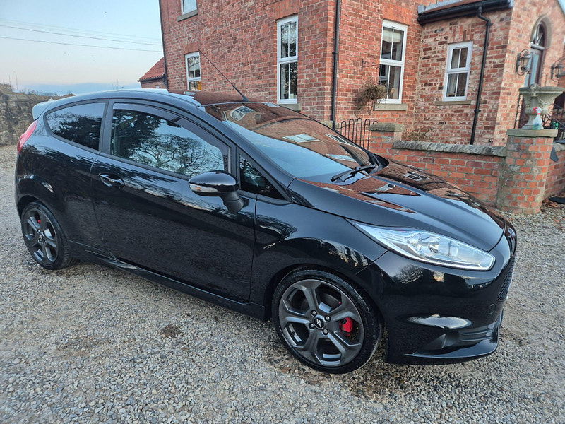 Ford Fiesta 1.6T EcoBoost ST-3 Euro 6 3dr 3dr Manual 2024