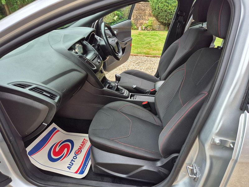 Ford Focus 1.5 TDCi ST-Line Euro 6 (s/s) 5dr 5dr Manual 2025