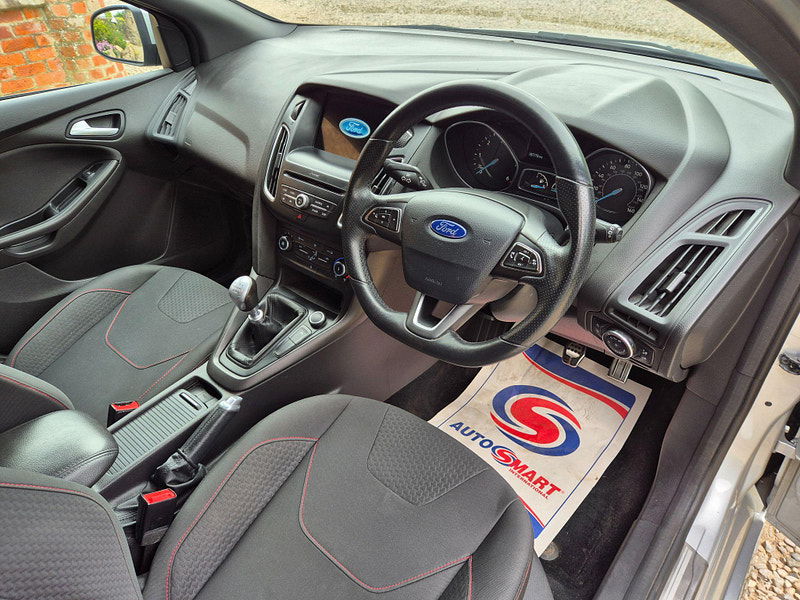Ford Focus 1.5 TDCi ST-Line Euro 6 (s/s) 5dr 5dr Manual 2025